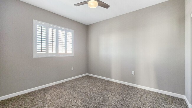 Building Photo - Solar home with a pool in Lucero (Estrella Mountain Ranch)