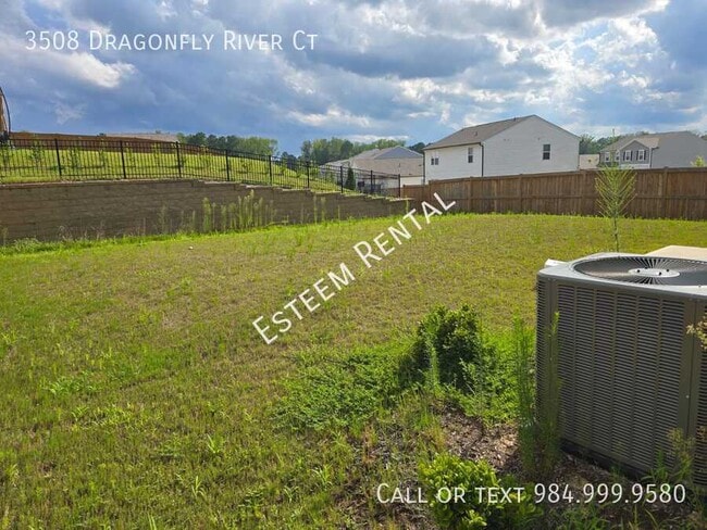 Building Photo - 3508 Dragonfly River Ct