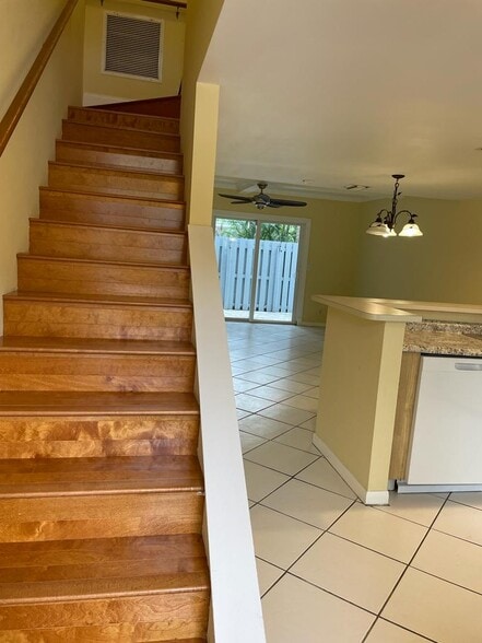 Building Photo - 81 SW 3rd St