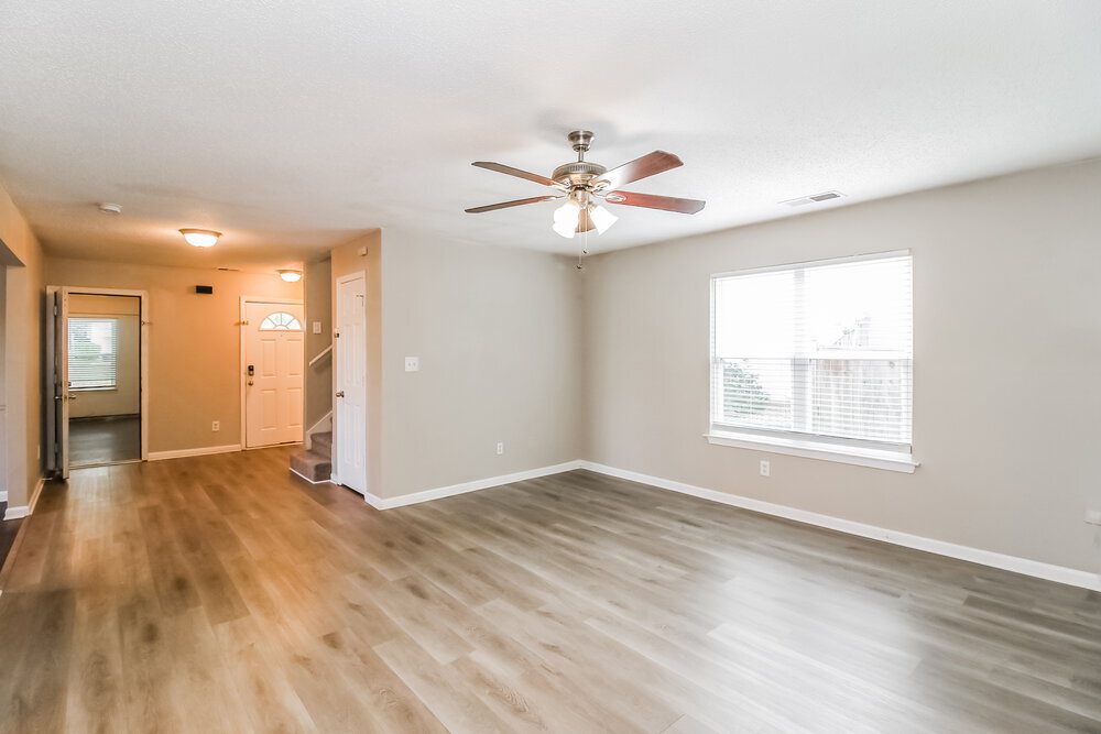 Building Photo - 2962 Knoll View Pl