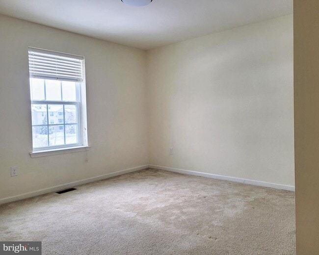 Building Photo - 628 Rigel Way