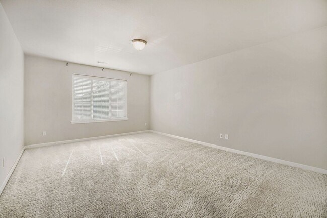 Building Photo - Amazing 4bed/2.5bath with Den in Kent, WA!