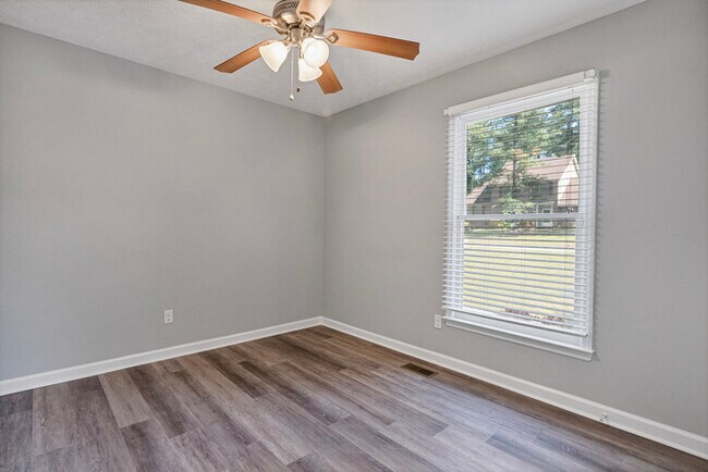 Building Photo - 6858 St Julian Way