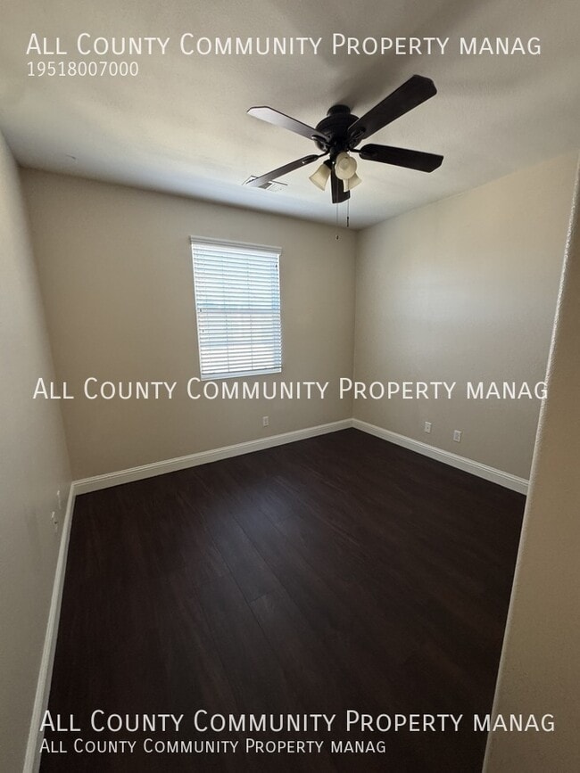 Building Photo - 44958 Bellflower Ln