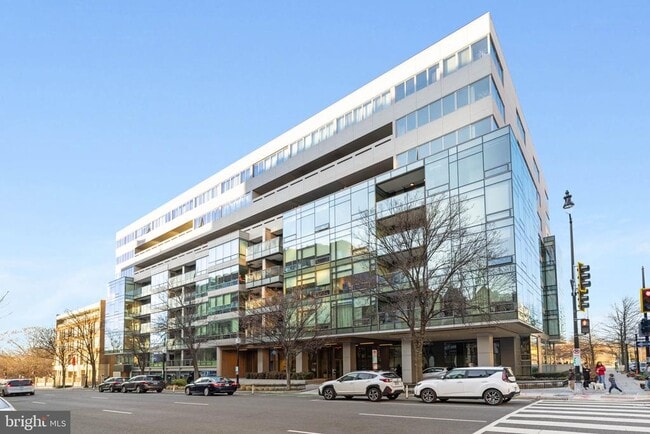 Building Photo - 2501 M St NW