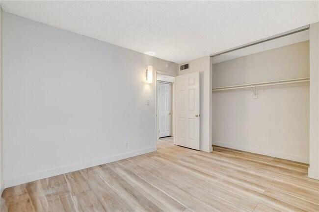 Building Photo - Completely Updated and Move-In Ready, 2 bedroom, 1 bath first floor unit!