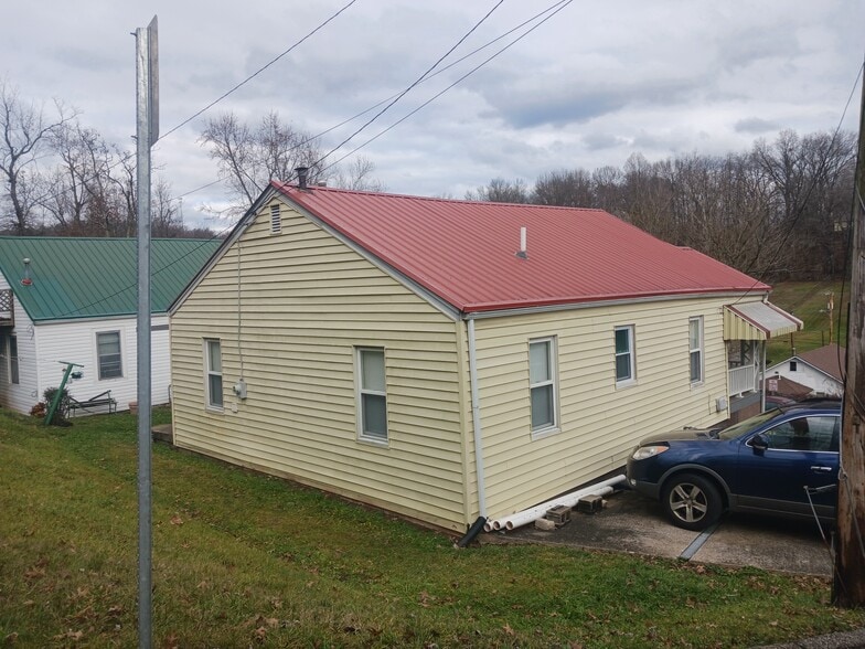 Building Photo - 1387 Elizabeth St