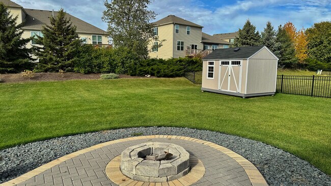 Building Photo - 1931 Wren Rd