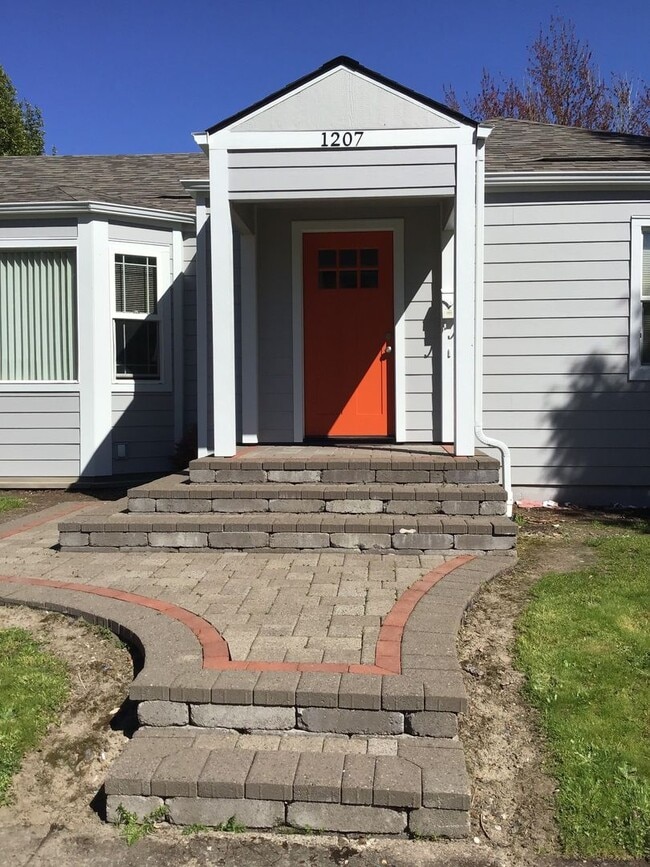 Building Photo - NW Jackson (NWJ)