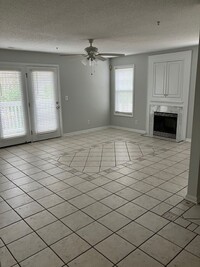 Building Photo - 909 Litchfield Way