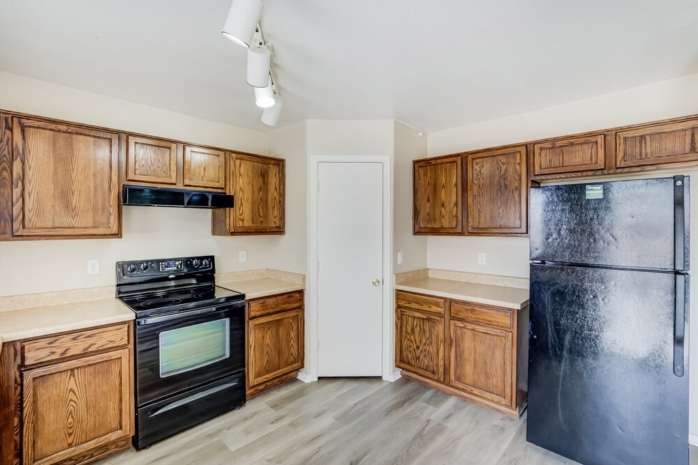 Building Photo - 1105 S 225th Ave