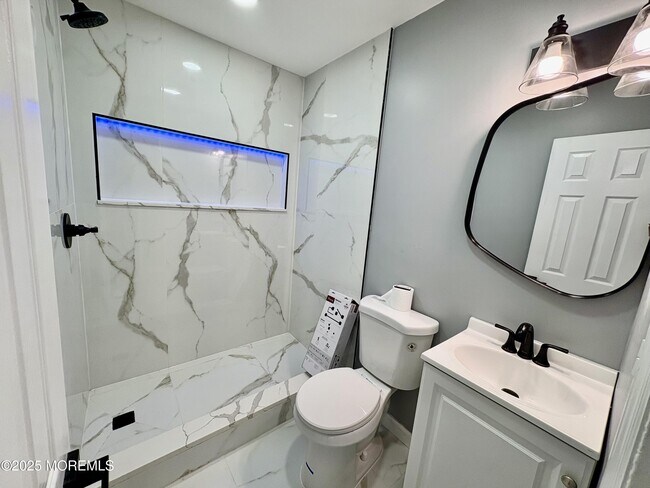 Building Photo - 1712 Binnacle Rd