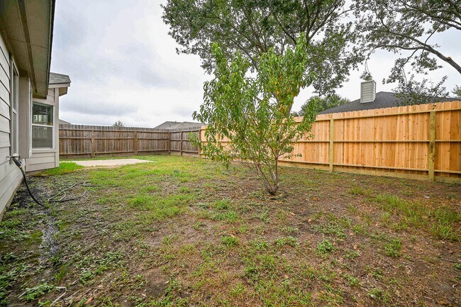 Building Photo - 18518 Shadow Line Ct