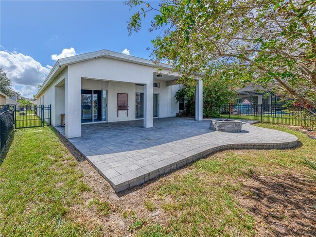 Building Photo - 11556 Misty Isle Ln