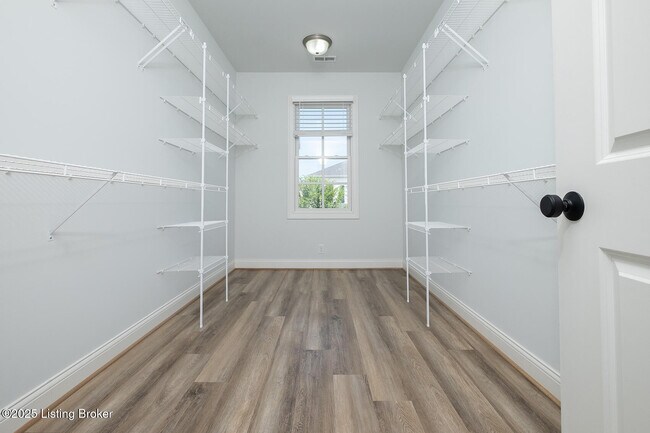 Building Photo - 6431 Passionflower Dr