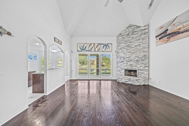 Building Photo - 10926 Wynfield Springs Dr