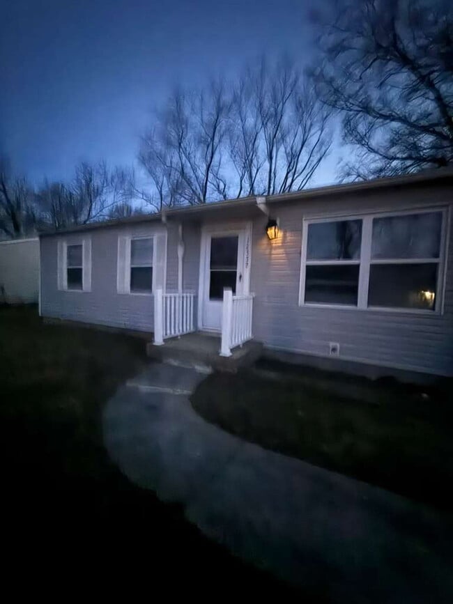 Building Photo - 12352 Santa Maria Dr