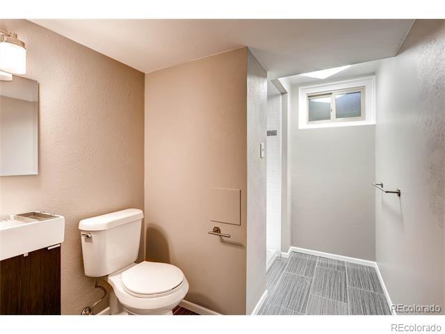 Building Photo - 5404 E Custer Pl