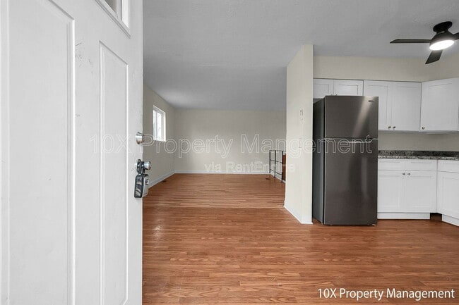 Building Photo - 1814 E Maynard Ave