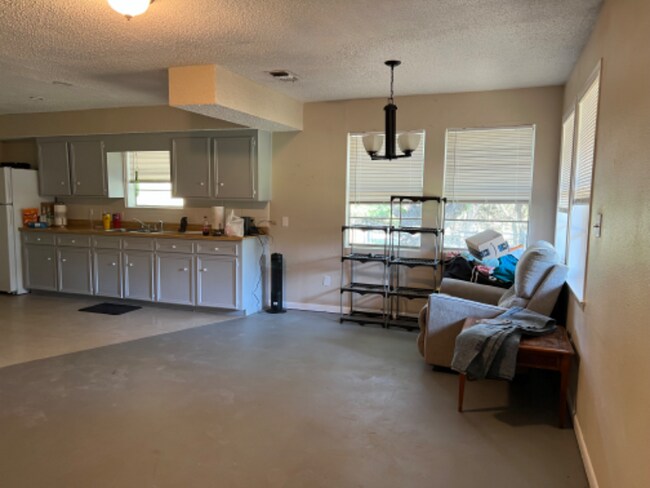Building Photo - 20045 FM306