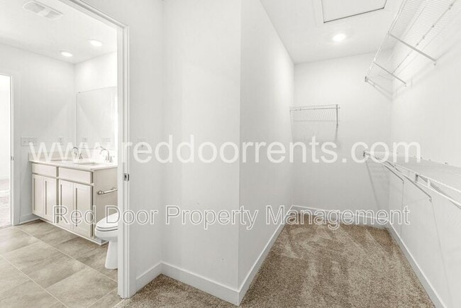 Building Photo - 4513 Branower St