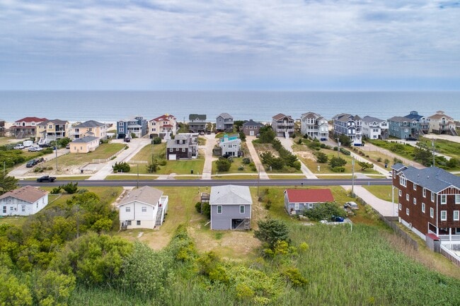 Building Photo - 8218 S Old Oregon Inlet Rd