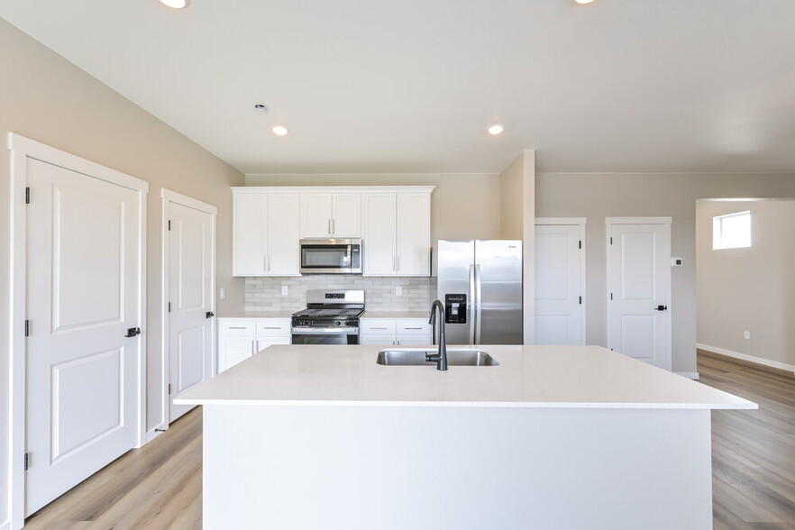 Building Photo - 9389 Telluride Ct