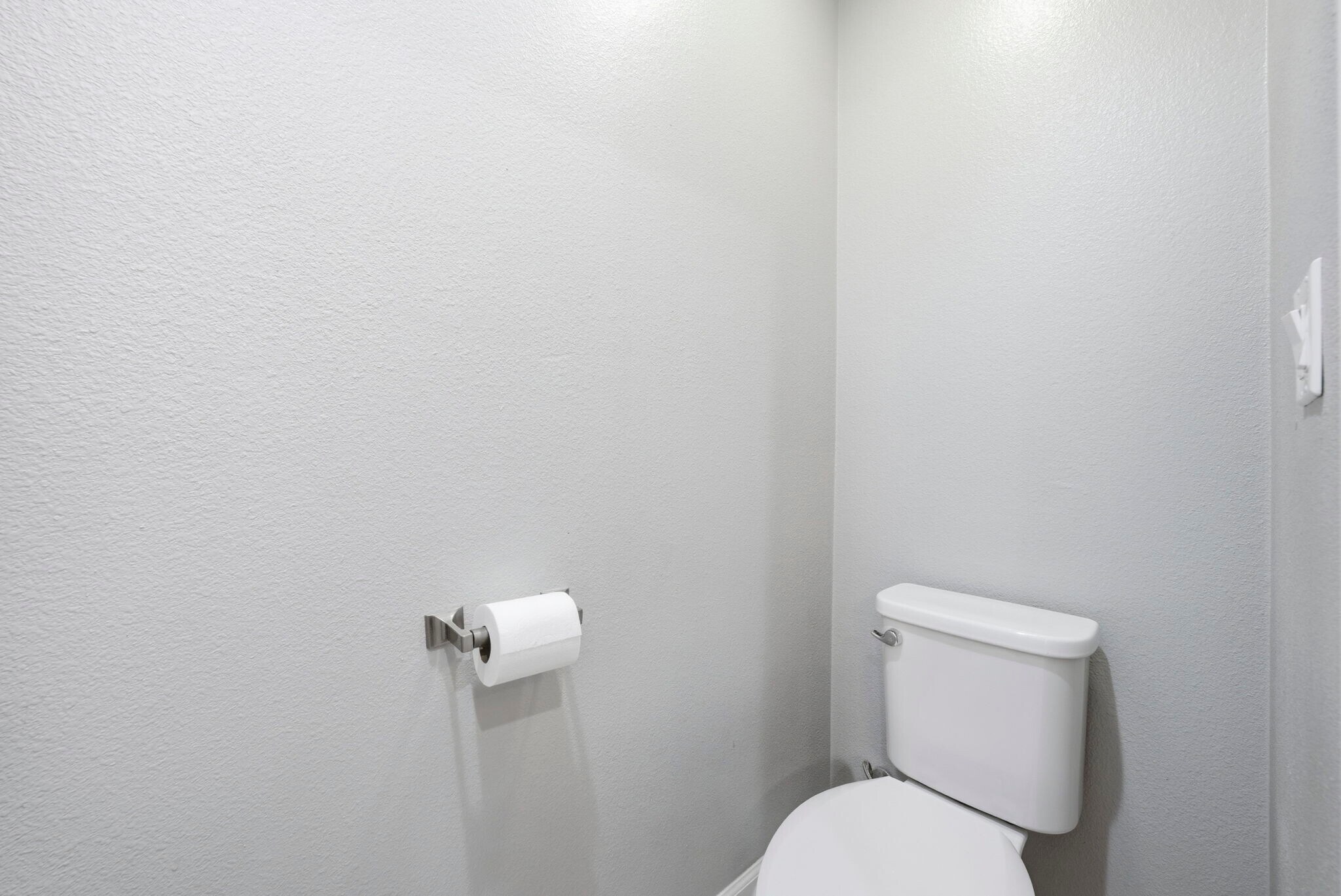 Building Photo - 817 Estancia Ter