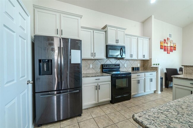 Building Photo - 5409 Rimes Ct