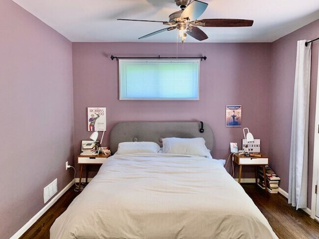 Building Photo - Light filled 2 BR plus 2 rooms, 2 FB including one in finished basement. Great location