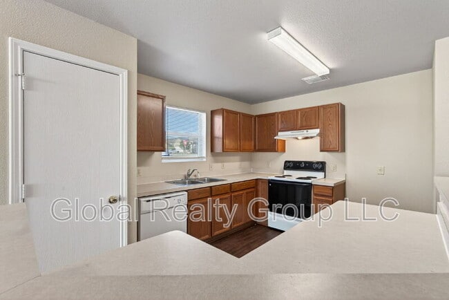 Building Photo - 4951 Orchid Star