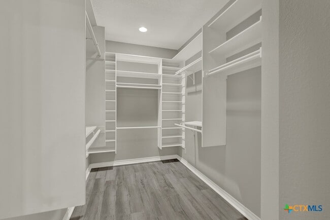 Building Photo - 923 Krona Ct