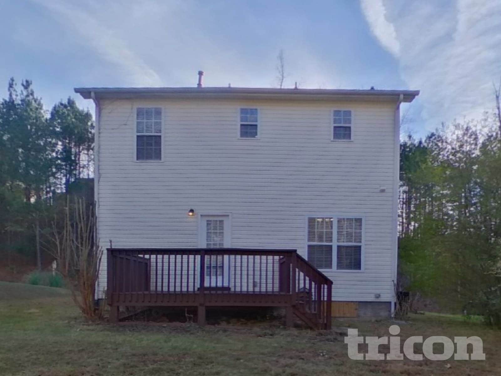 Building Photo - 6250 Dumont Ln