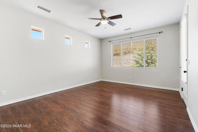 Building Photo - 5712 Ginseng Way