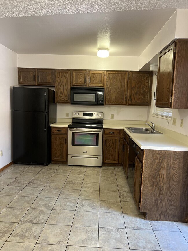 Building Photo - 4774 N Carefree Cir