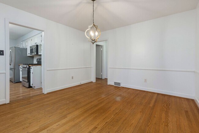 Building Photo - 4225 Rudy Ln