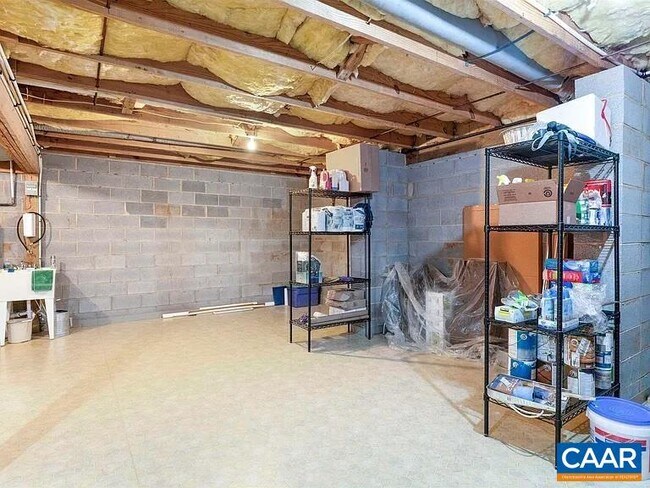 Building Photo - 1303 Branchlands Dr