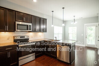 Building Photo - 1041 Honey Bush Cir