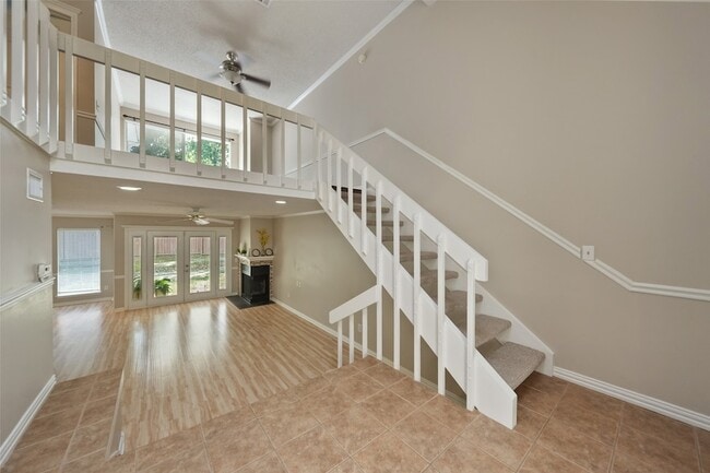 Building Photo - 3311 Golden Trails Dr