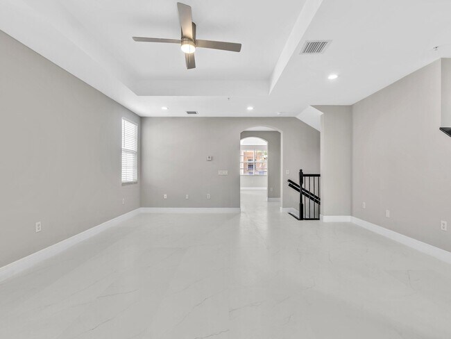 Building Photo - 2751 Ravella Way