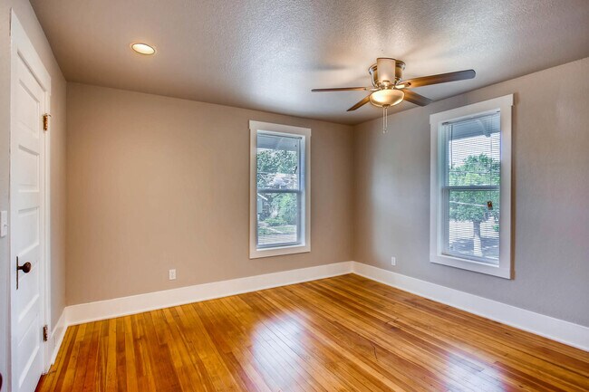 Building Photo - 1115 15th St