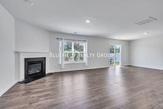 Building Photo - 1264 Canter Pl