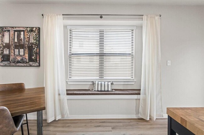 Building Photo - 283 Fieldwood Dr