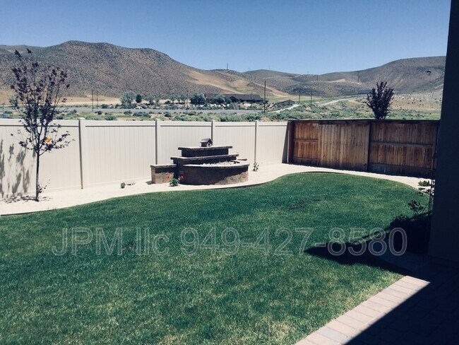 Building Photo - 2905 Show Jumper Ln