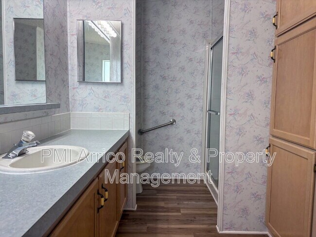 Building Photo - 3510 Petticoat Jct