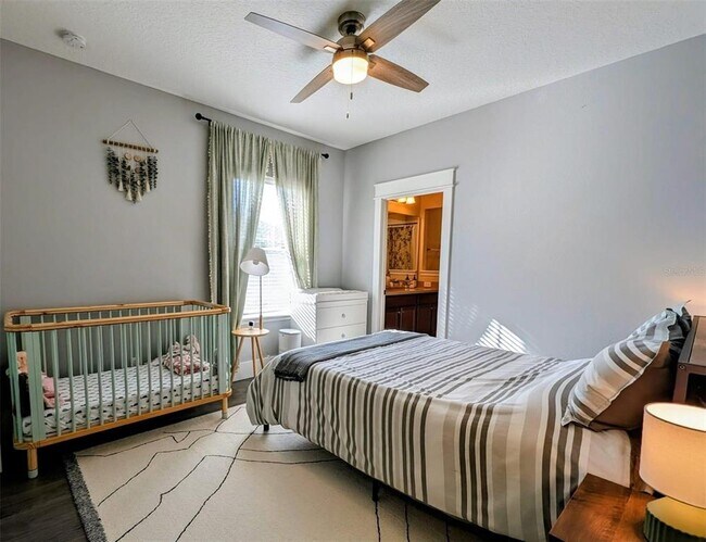 Building Photo - 876 Landrum Dr