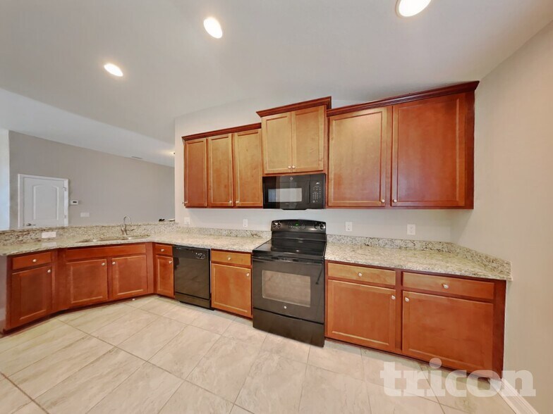 Building Photo - 27076 Brook Forest Rd