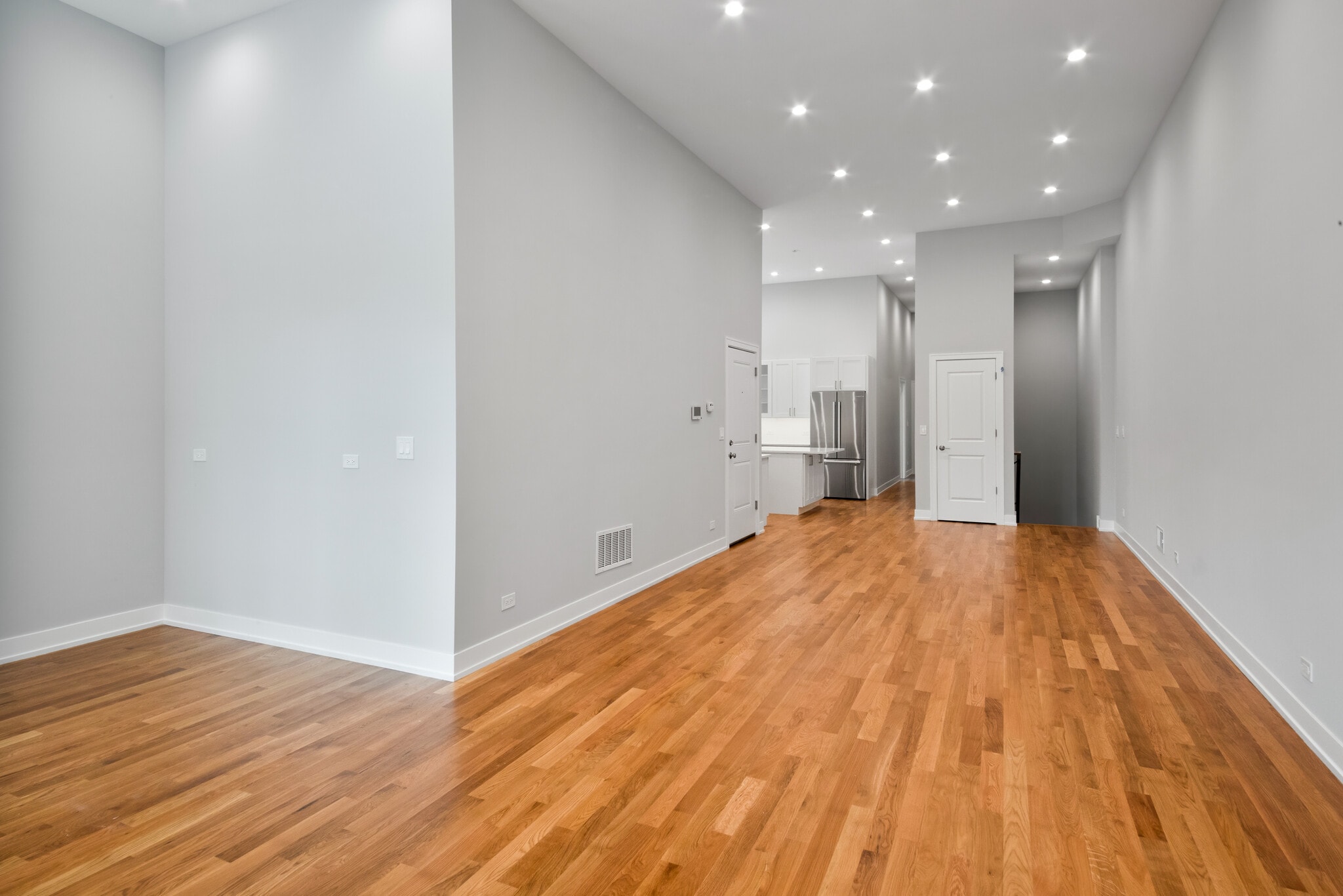 Building Photo - 1339 N Noble St