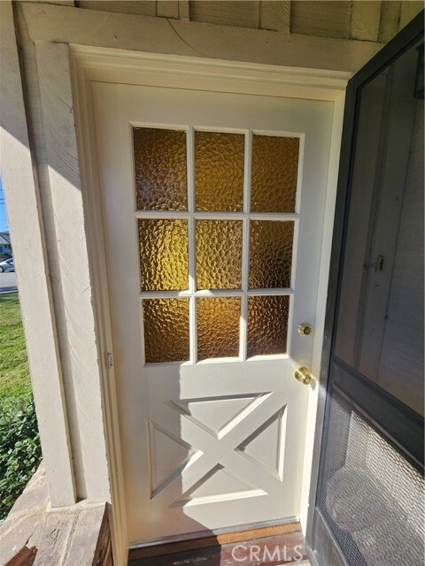 Building Photo - 21 W Newman Ave