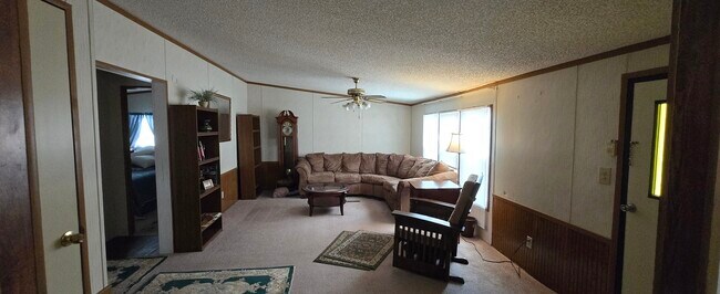 Building Photo - 679 S Eighty Eight Rd